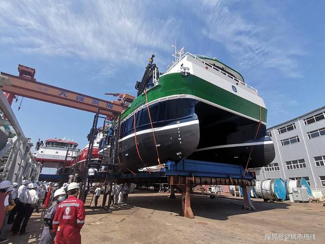 大连海促会到旅顺滨海船舶修造公司调研并参加dp浅水特种作业船交付